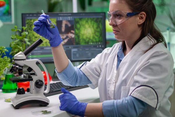 scientist-doctor-analyzing-botanical-plants-microscope-chemical-test-min-scaled-1 scientist-doctor-analyzing-botanical-plants-microscope-chemical-test-min-scaled-1